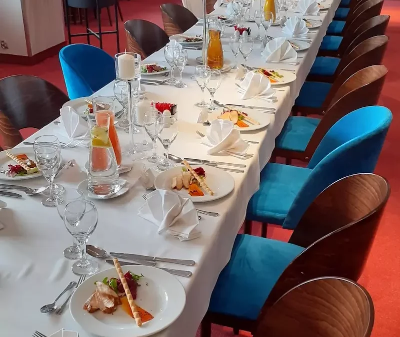 Sale na przyjęcia, chrzciny czy imieniny. Sprawdź ofertę hotelu filmar