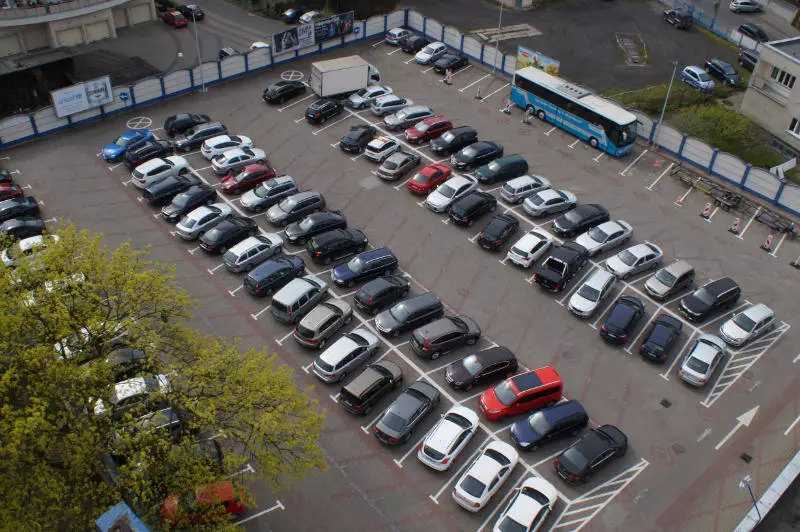 Parking w Hotelu Filmar