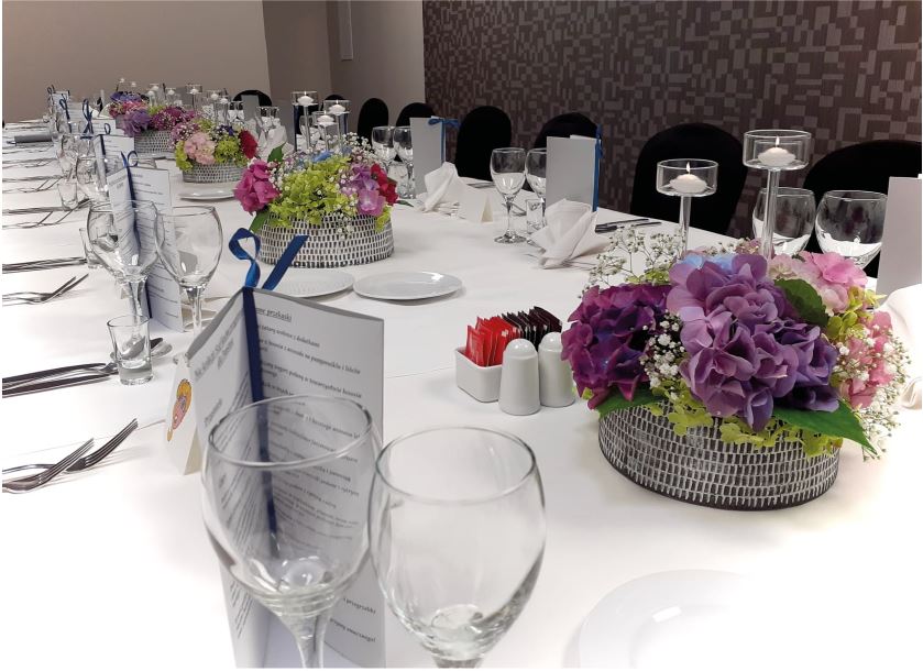 Sala na komunię. Jak dobrze zorganizować komunię dla swojego dziecka?